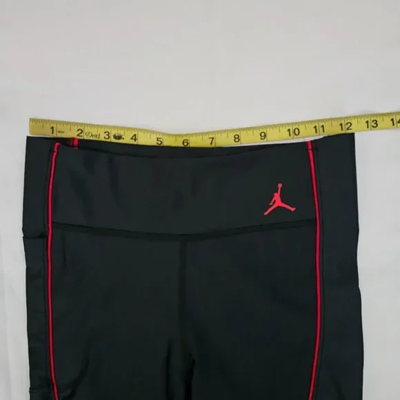 Jordan Women's Black DC7315-010 Athletic Tight Fit Running Bike Shorts Sz Small - Picture 10 of 16